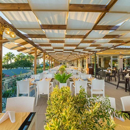 Justiniano Club Park Conti 4* Окурджалар