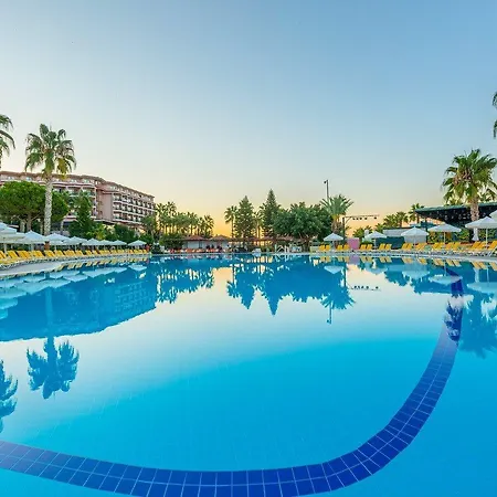 Justiniano Club Park Conti Okurcalar