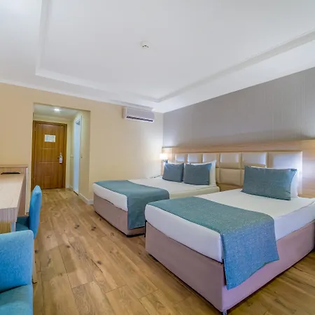 Justiniano Club Park Conti 4* Okurcalar