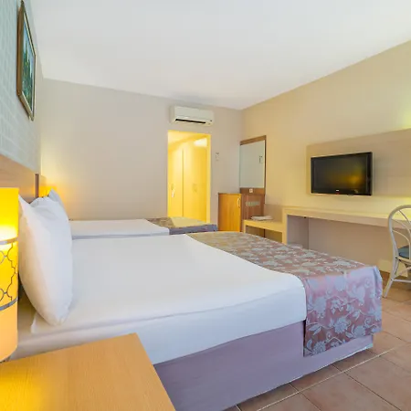 Resort Justiniano Club Park Conti