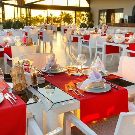 Курортный комплекс Justiniano Club Park Conti 4*