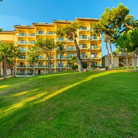 Justiniano Club Park Conti Курортный комплекс 4*